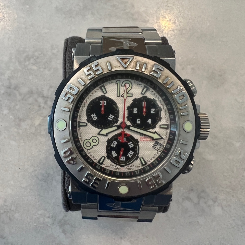 Invicta Reserve, vintage model, mint condition